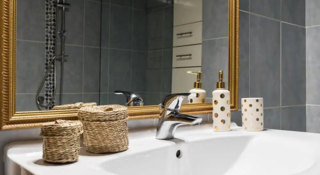 Апартаменты Athenian Stylish 2 bdrm Apartment