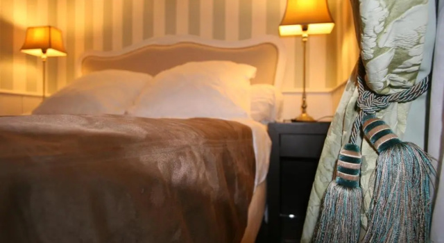 Апартаменты ParisInteriorsRentals - Beautiful 2 BDR Le Marais NOTRE DAME