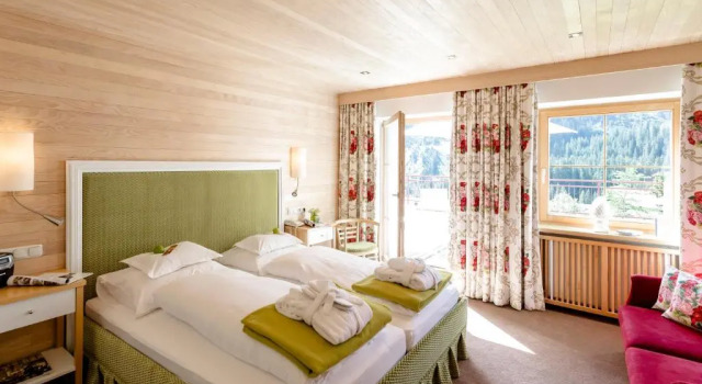 Двухместный номер Standard с балконом Hotel Stäfeli