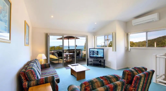 Апартаменты Lorne Ocean Sun Apartments