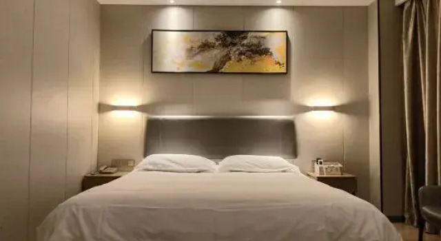Люкс Deluxe Yangguang Hotel