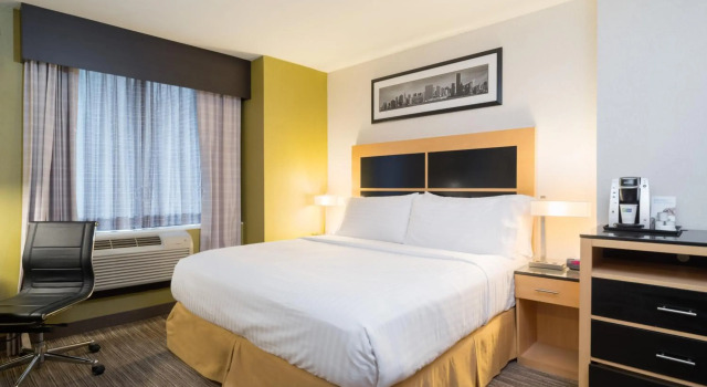 Holiday Inn Express New York City- Wall Street by IHG