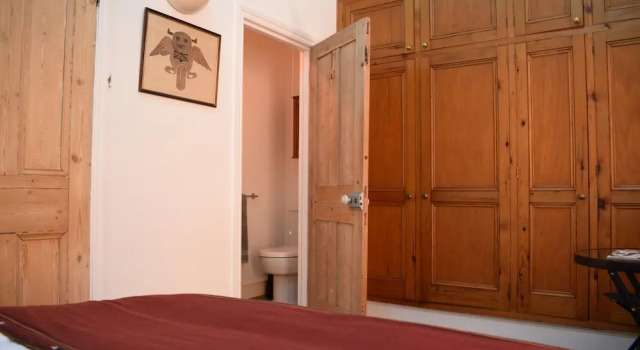 2 Bedroom Loft Style House In Central Islington, Varaa Lomakoti Mökit kohteessa Merseyside, Mökki