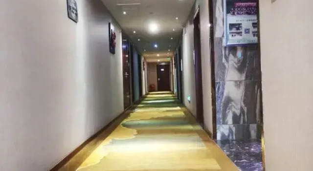 Carlton Hotel, Varaa Hotelli Congjiang Guizhou