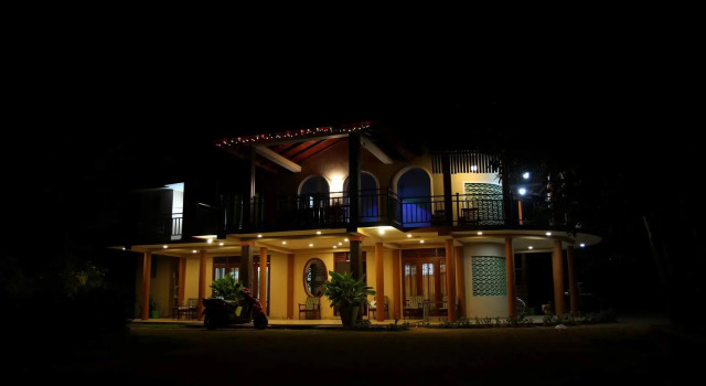 Leopard City Hostel