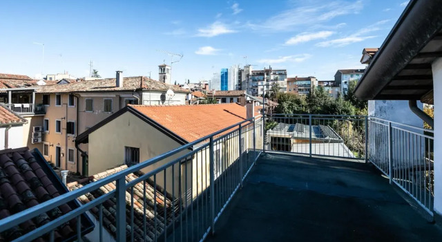 Tomadini 41a2 in Udine, Забронировать Апартаменты/квартира Отели Удине с парковкой, Парковка