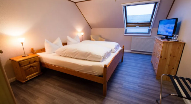 Апартаменты Hotel Garni Zur Alten Post