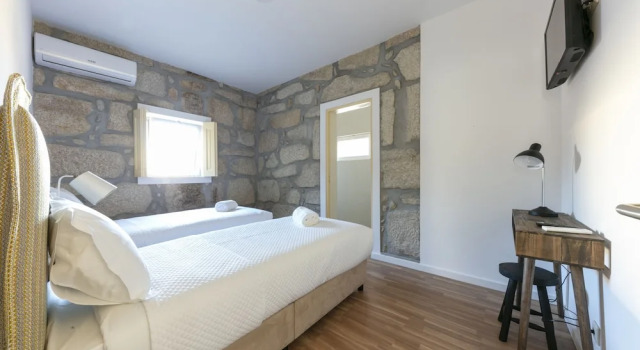 Casa Amarela Suites