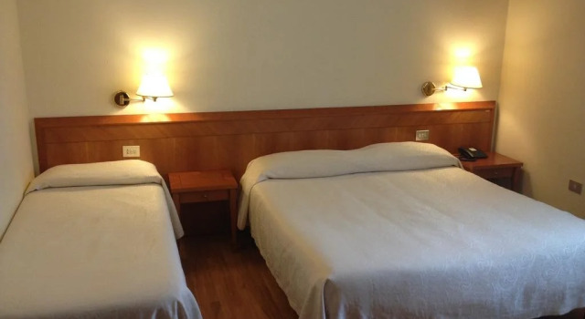 Hotel Cristallo, Rezervovat Hotel Fano 