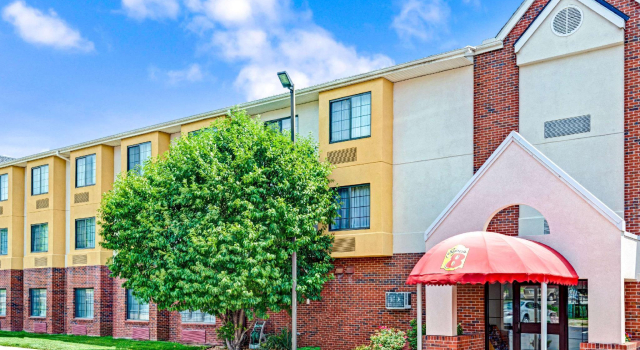 Super 8 Overland Park, Rezervați Hotel Overland Park 