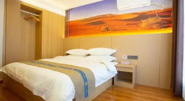Люкс Cloud View Homestay (Burqin, Kanas Tower Bridge Branch）