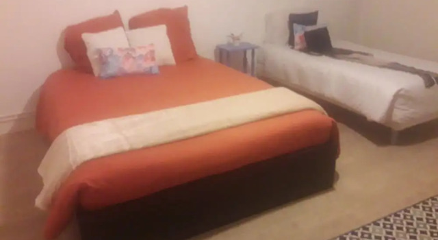 Appartements Henri et Millet, Buchen Sie Ferienwohnung Romilly-sur-Seine 