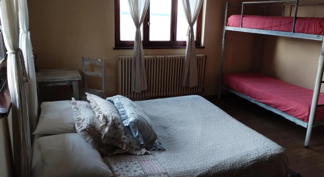 Antiguo Solar del Lago B&B, Забронировать Отель «постель и завтрак» Отели в центре Сан-Карлос-де-Барилоче, в центре