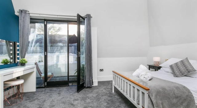 Коттедж Unique Property in the Heart of Winchester