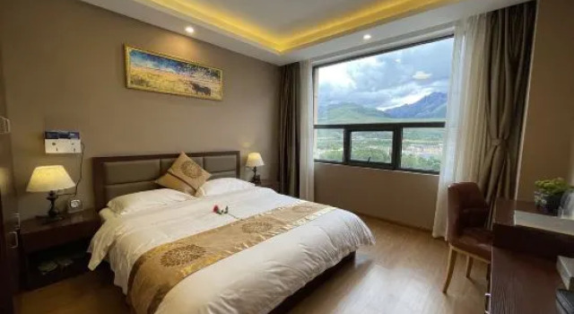 Suite Deluxe Biriyading Hotel