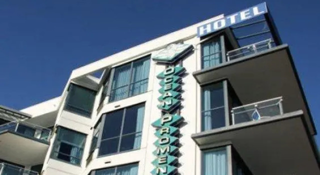 Люкс c 1 комнатой oceanfront Ocean Promenade Hotel