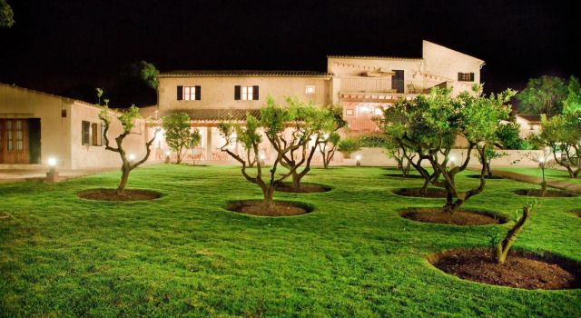 Finca Son Roig by Valentin
