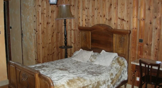 Auberge La Cleida, Prenota Ostello Nevache Alte Alpi