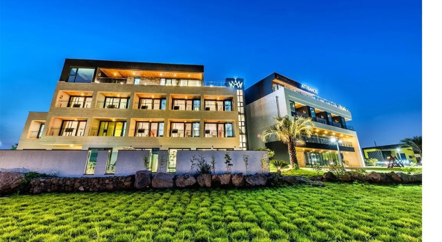 Люкс Hotel & Pool Villa Attirance