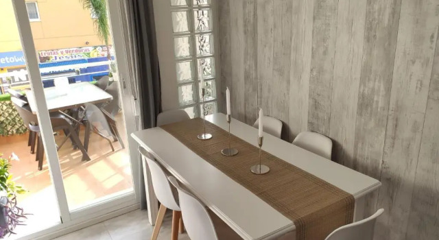 Apartamento Nuevo A 50 M. De La Playa, Prenota Appartamento Hotel a Axarquía con parcheggio, Parcheggio