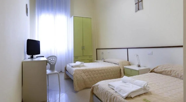 Ostello MAMRE, Book Hostel / Vandrerhjem Hostels i Bari Province, Hostel / Vandrerhjem