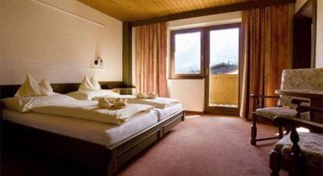 Rosenegger am Achensee, Забронировать Отель Отели Пертизау с парковкой, рядом с Jochlift, Парковка