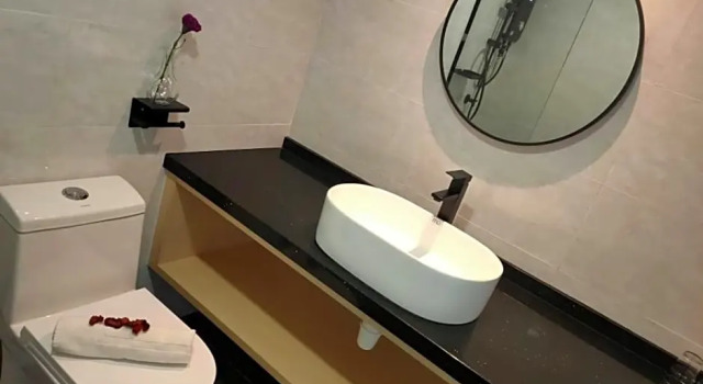 Номер Deluxe JB Central Hotel