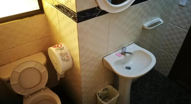 Кровать в общем номере Bolivian Heights Hostel