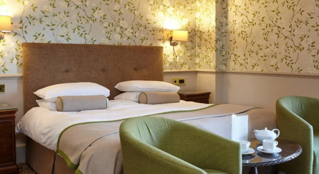 Номер Classic The Royal Hotel
