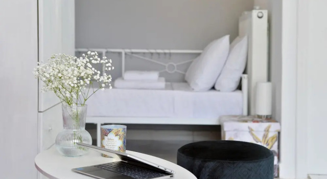 Athens Riviera Garden View Studio, Забронировать Апартаменты/квартира Глифада Афины