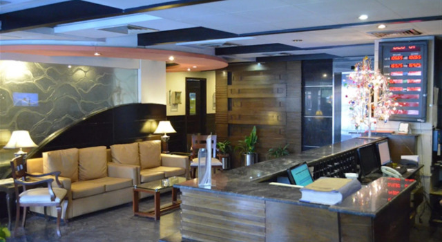 Heaven Hotel, Rezerwuj Hotel Hotele 4-gwiazdkowe w Lahaur, 4*