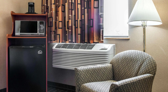 Двухместный номер Standard Quality Inn Meadville