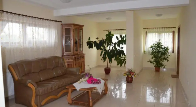 Hostel Casa Blanca, Prenota Ostello Baia Mare Maramureş