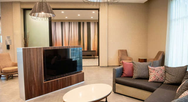 Courtyard by Marriott Mesa At Wrigleyville West