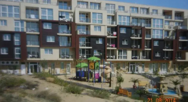 Dune Apartment