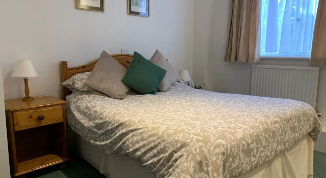 Gatton Manor Hotel & Country club, Prenota Hotel Dorking Surrey Hills