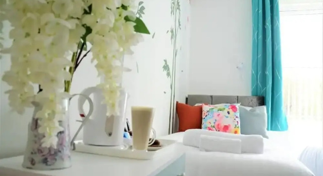 St Edmunds Guest House, Забронировать Гостевой дом Отели Пейнтон с завтраком, рядом с Goodrington Station, Завтраки