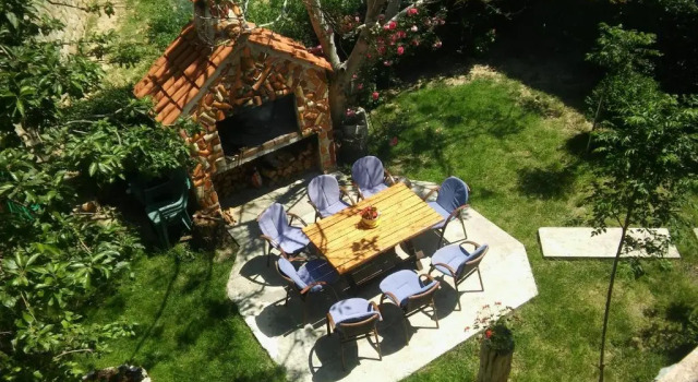 Apartment Lopar, Prenota Appartamento Hotel a Isole Quarnerine con parcheggio, Parcheggio