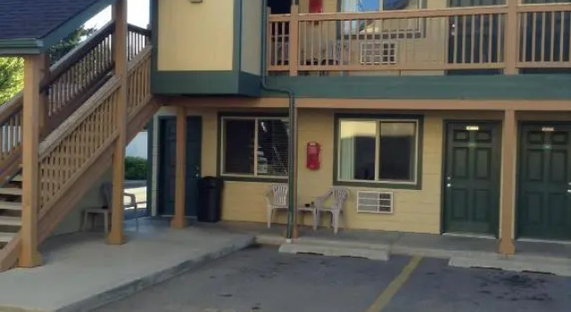 Coeur D' Alene Budget Saver Motel, Varaa Motelli Coeur d'Alene Idaho