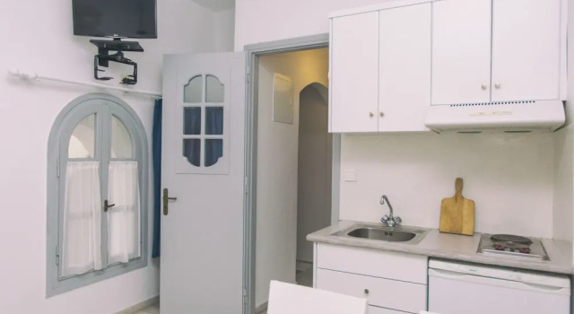 Апартаменты Economy Astra Apartments