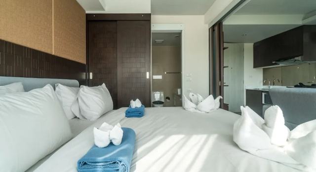 Двухместные апартаменты Classic Apartment at Aristo Surin by Lofty