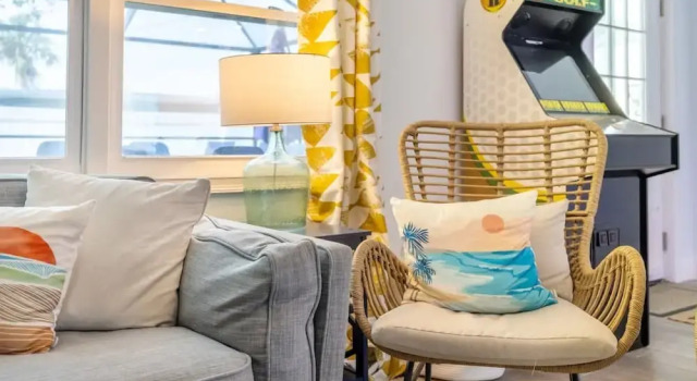 Fun Family-friendly Largo Home Heated Pool, จอง โรงแรม Largo Pinellas County