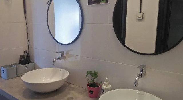 Кровать в общем номере Suite 18 Boutique Hotel