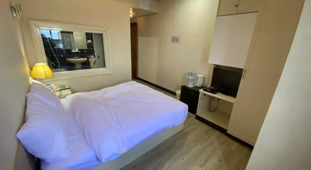 Economy Zimmer Daydaymeworld