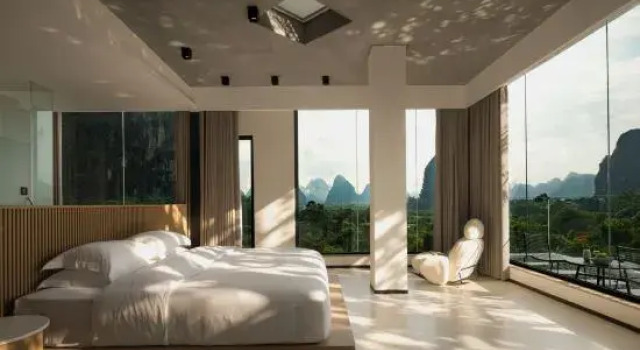Люкс с балконом и с видом на восход Yangshuo Yu'an Homestay (Yulong River Ten Mile Gallery Store)