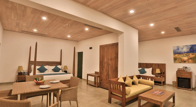 Люкс Regenta Arie Lagoon Negombo
