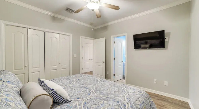 Modern Island Condo w/ Pool: Steps to the Beach!
