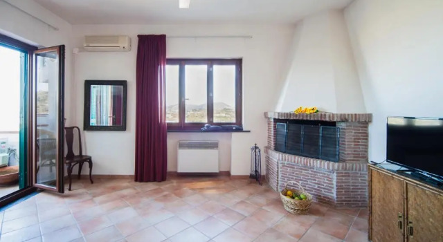 Коттедж Near Acquamorta Beach - Villa Lamberti Casa Sole
