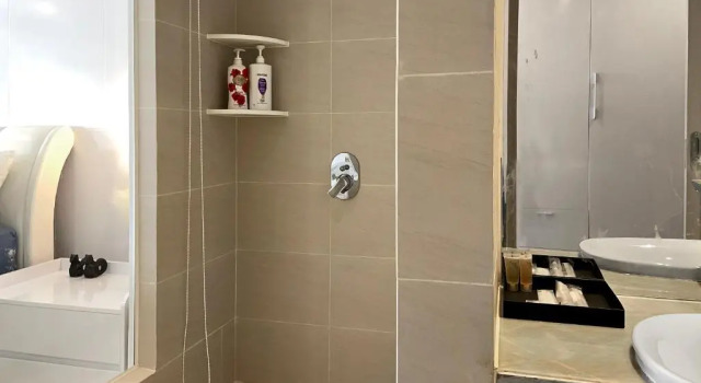 Студия Deluxe De Lora GoldCoast & Center Apartment