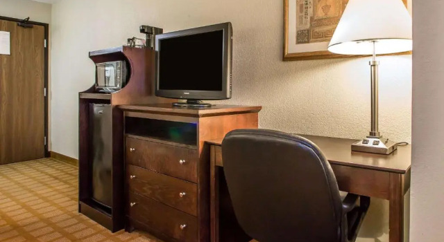 Номер Standard Quality Inn & Suites Marinette